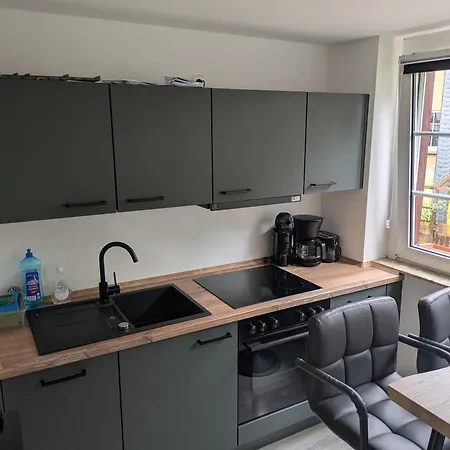 Innenstadt Mit Parkplatz In 200m Entfernung Bis 4 Personen, 80m Bis Markplatz Cochem