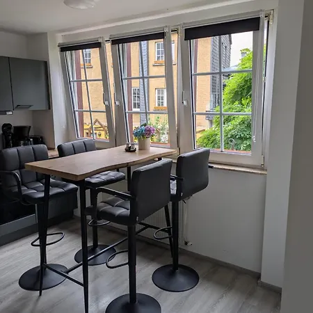 Innenstadt Mit Parkplatz In 200m Entfernung Bis 4 Personen, 80m Bis Markplatz * Cochem