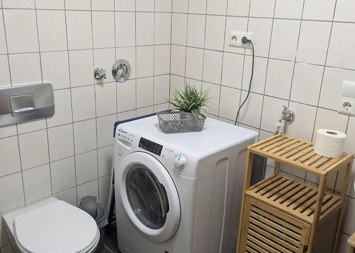 Innenstadt Mit Parkplatz In 200m Entfernung Bis 4 Personen, 80m Bis Markplatz Cochem