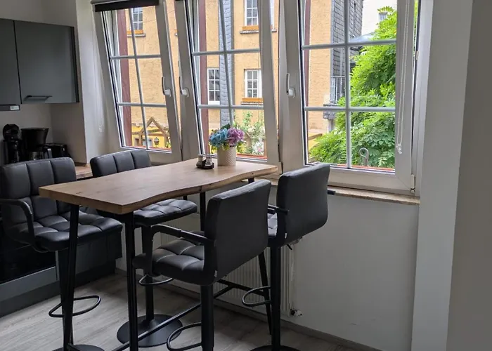 Innenstadt Mit Parkplatz In 200m Entfernung Bis 4 Personen, 80m Bis Markplatz * Commune fusionnée de Cochem-Land